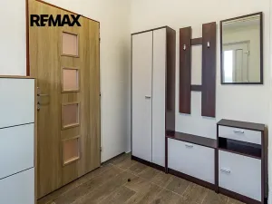 Prodej rodinného domu, Žandov, 296 m2