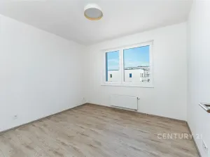 Pronájem bytu 3+kk, Praha, Arnošta Staňka, 66 m2