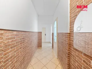 Prodej bytu 2+1, Povrly, Sídliště II, 58 m2