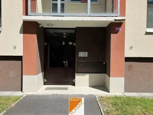 Prodej bytu 2+1, Kadaň, 1. máje, 68 m2