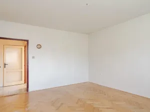 Prodej bytu 2+1, Nové Hrady, 75 m2