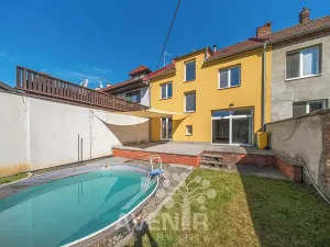 Prodej rodinného domu, Držovice, Olomoucká, 268 m2