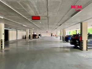 Pronájem garážového stání, Pardubice - Zelené Předměstí, 13 m2