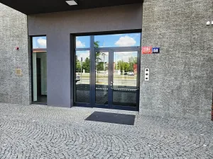 Pronájem bytu 1+kk, Praha, Poděbradská, 36 m2