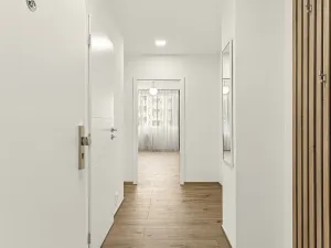 Pronájem bytu 2+kk, Praha - Chodov, Hněvkovského, 42 m2