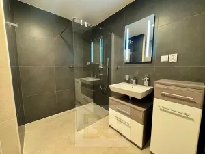 Pronájem bytu 2+kk, Otrokovice, Příčná, 56 m2