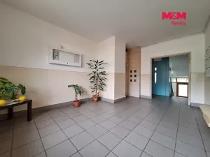 Pronájem bytu 1+1, Chomutov, 17. listopadu, 36 m2