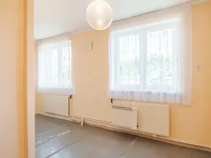 Prodej bytu 2+1, Nové Hrady, 75 m2