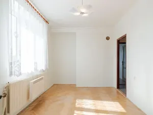 Prodej bytu 2+1, Nové Hrady, 75 m2