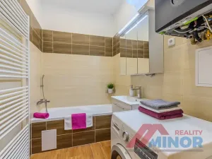 Prodej bytu 3+1, Slaný, Ouvalova, 94 m2