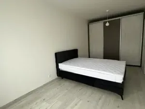 Pronájem bytu 2+kk, Praha - Hloubětín, Poděbradská, 60 m2