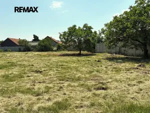 Prodej pozemku pro bydlení, Krakovany, 1477 m2