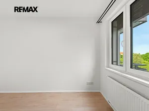 Pronájem bytu 2+kk, Praha - Strašnice, Strančická, 48 m2