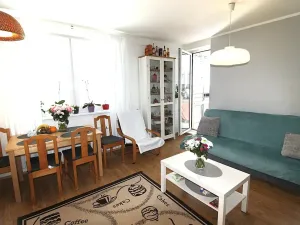 Pronájem bytu 2+kk, Praha - Troja, Hnězdenská, 46 m2