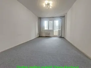 Pronájem bytu 2+1, Praha - Malešice, Káranská, 56 m2
