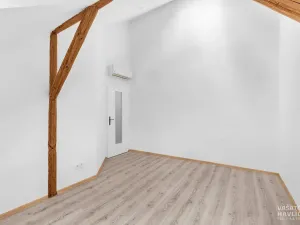 Pronájem bytu 3+kk, Hradec Králové, Puškinova, 80 m2