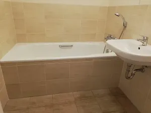 Pronájem bytu 3+kk, Praha - Holešovice, Na Maninách, 54 m2