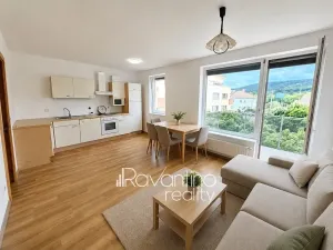 Pronájem bytu 1+kk, Brno, Podveská, 37 m2