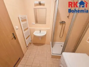 Pronájem bytu 1+kk, Praha - Kunratice, Pod Haltýřem, 30 m2
