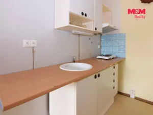 Prodej bytu 1+kk, Ústí nad Labem - Krásné Březno, Žežická, 32 m2