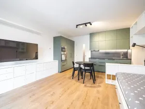 Prodej bytu 1+kk, Praha, Milánská, 31 m2