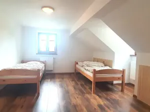 Prodej apartmánu, Šumvald, 350 m2