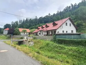 Prodej apartmánu, Šumvald, 350 m2