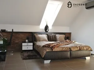 Pronájem ubytování, Hevlín, 517 m2