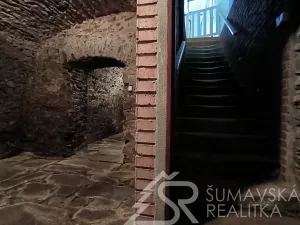 Prodej bytu 1+1, Kašperské Hory, Náměstí, 86 m2