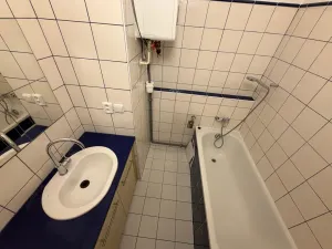 Pronájem bytu 2+kk, Praha - Smíchov, Holečkova, 45 m2