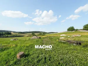 Prodej pozemku pro bydlení, Drevníky, 8640 m2