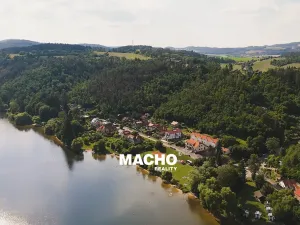 Prodej pozemku pro bydlení, Drevníky, 8640 m2