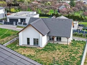 Prodej rodinného domu, Dobšice, 224 m2