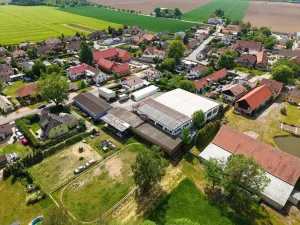 Prodej výrobních prostor, Zlatníky-Hodkovice, 3145 m2