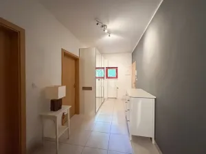 Pronájem bytu 3+kk, Praha - Záběhlice, Podle náhonu, 79 m2