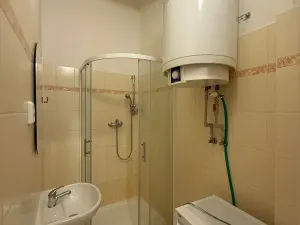 Pronájem bytu 1+kk, Praha - Libeň, U Balabenky, 30 m2