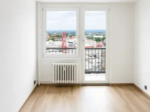 Prodej bytu 2+1, Pardubice - Zelené Předměstí, nábřeží Závodu míru, 54 m2