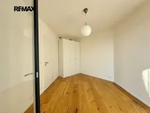 Pronájem bytu 2+kk, Praha - Strašnice, Ramonova, 50 m2