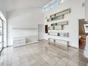 Prodej činžovního domu, Křižanov, Benešovo náměstí, 530 m2
