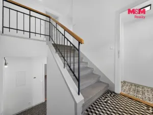 Pronájem rodinného domu, Jindřichův Hradec - Jindřichův Hradec III, U Nemocnice, 164 m2