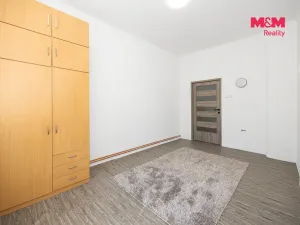 Pronájem bytu 3+1, Pardubice - Bílé Předměstí, Ke Kamenci, 64 m2
