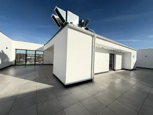 Pronájem bytu 2+kk, Brno, třída Generála Píky, 84 m2