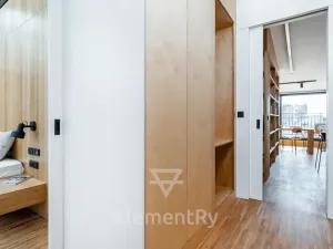 Pronájem bytu 4+kk, Praha, Sokolovská, 118 m2