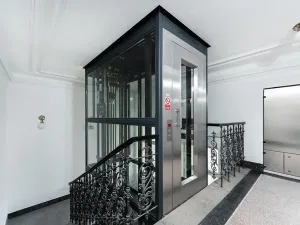 Pronájem bytu 4+kk, Praha, Sokolovská, 118 m2