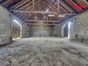 Prodej komerčního pozemku, Vráž, 16101 m2