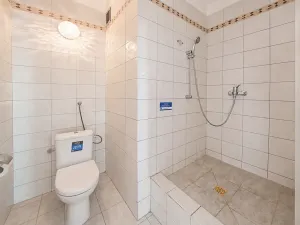 Pronájem kanceláře, Praha - Braník, U háje, 380 m2