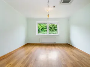 Prodej rodinného domu, Třemošná - Záluží, Lipová, 213 m2