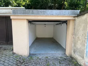 Pronájem garáže, Brno, Zeleného, 14 m2