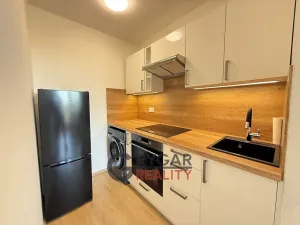 Pronájem bytu 2+kk, Praha - Prosek, Prosecká, 41 m2