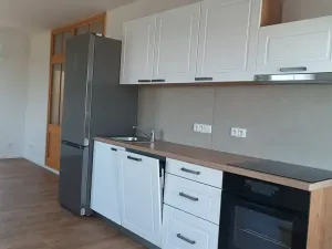 Pronájem bytu 3+kk, Praha - Kobylisy, Klíčanská, 93 m2